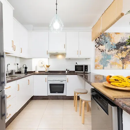 아파트 Home2book Lighthouse Stunning Sea View